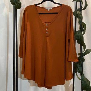 Plus size, 3/4 sleeve tunic